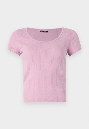 Rosa kortermet topp med scoop-hals, med vertikal ribbestruktur og diamantformede mønstre. Laget av lett og elastisk materiale.