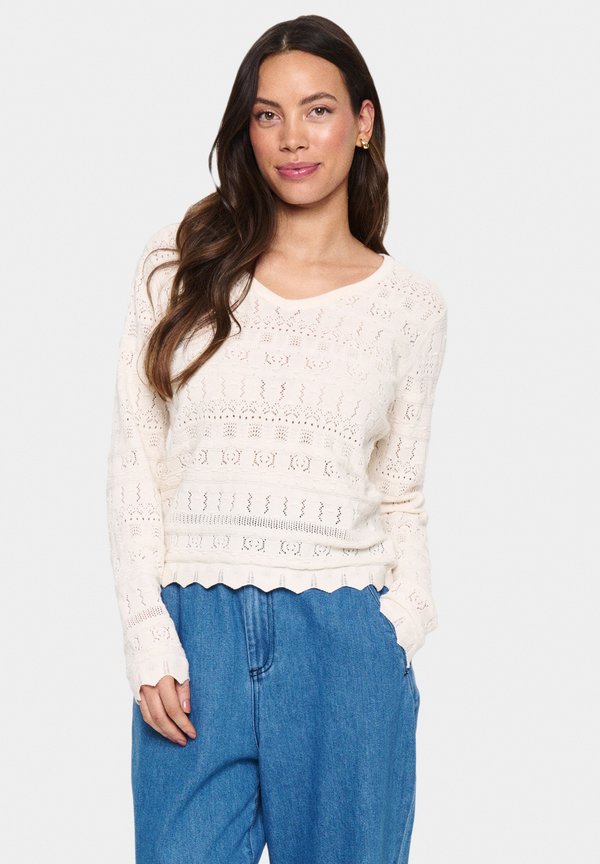 JOYCESZ - Strickpullover - ice