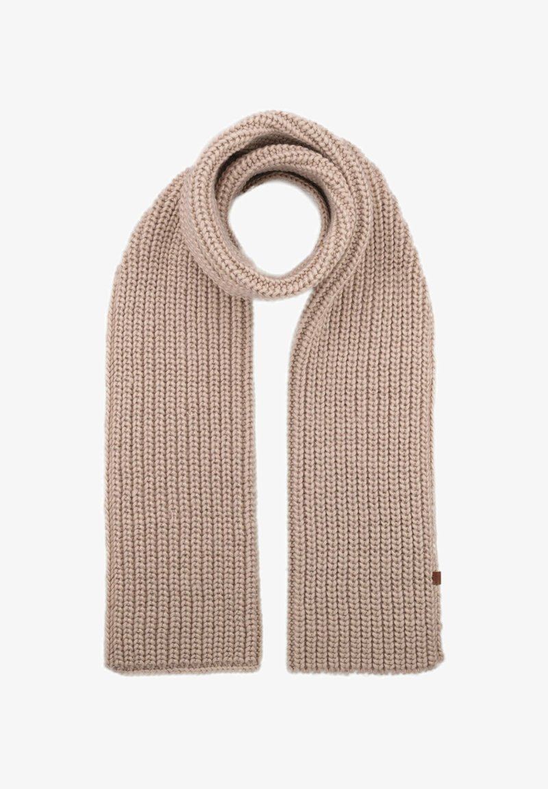 Beige gebreide sjaal met een geribd patroon, netjes opgerold aan de bovenkant, tegen een witte achtergrond.