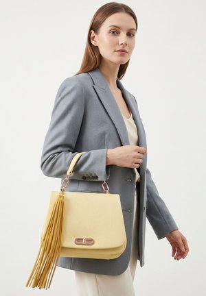 Kassandra, KASSANDRA HANDBAG - Sac à main - yellow