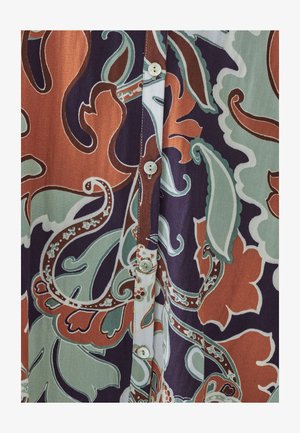 Višebojni, uzorkovani materijal s valovitim cvjetnim dizajnom u narančastoj, tirkiznoj i mornarskoj plavoj boji. Sadrži gumbe duž prednjeg šava.