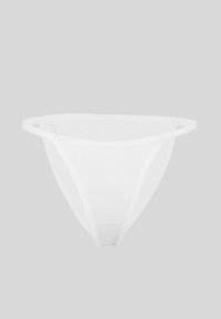 Λευκό διαφανές στρινγκ εσώρουχο με φιόγκους στη μία πλευρά, εμφανίζεται σε απλό ανοιχτό γκρι φόντο.