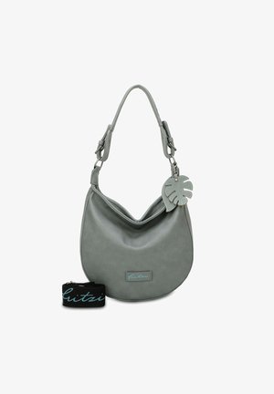 Graue, faux-Leder Hobo-Tasche mit einer breiten, weichen Form, ausgestattet mit einem abnehmbaren Blattanhänger und einem schwarzen Tragegurt mit blauen Logodetails.