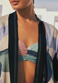 Next GEOMETRIC PRINT KIMONO STANDARD - Suvejakk - blue geo