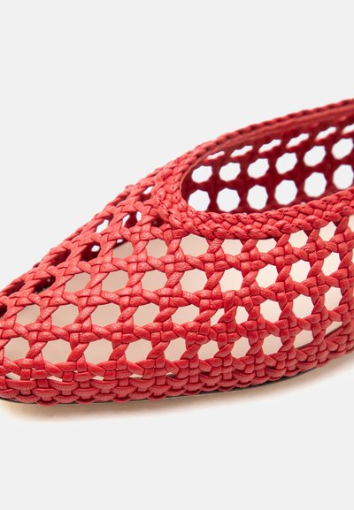 Loeffler Randall EMERY FLAT - Μπαλαρίνες - red