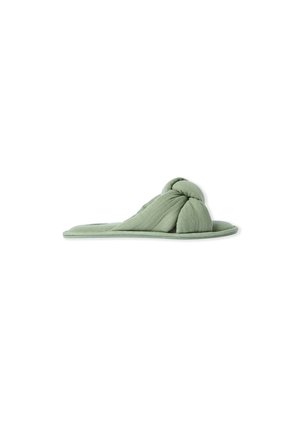 TERENCE - Slippers - green