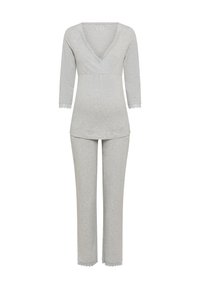 Šedá těhotenská sada pyžama s vrchním dílem v zavinovacím stylu, zdobeným vroubkovaným výstřihem a tříčtvrtečními rukávy, doplněná sladěnými zúženými kalhotami.