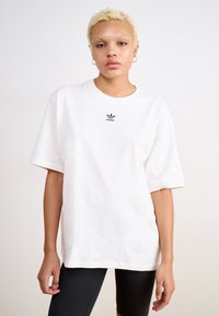adidas Originals - TEE - T-shirt basic - white Miniatuurafbeelding 1