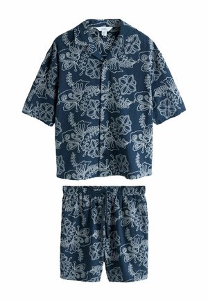 Marineblaue Kurzarm-Hemd- und Shorts-Set mit Knöpfen und elastischem Bund, verziert mit weißen Blumen- und Blattmustern.