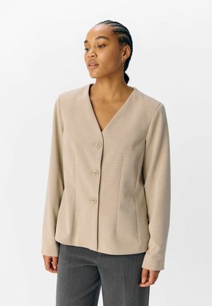 Blazer - tannin