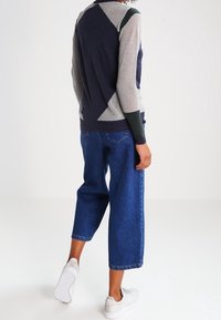 YAS Strickpullover - dark blue