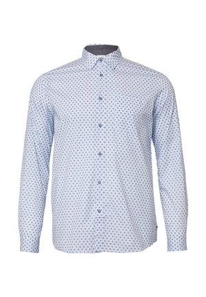 Lichtblauw lang mouw knoopoverhemd met een klein donkerblauw geometrisch patroon en een klassieke kraag, weergegeven op een witte achtergrond.