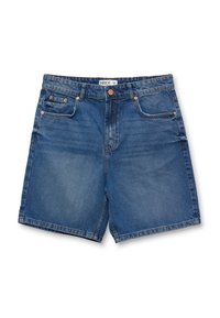 Pantalones cortos de mezclilla en azul medio con un corte recto, que cuentan con bolsillos delanteros, cierre de botón y un ligero desgaste en la tela.