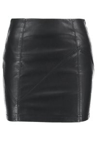 Svart läder mini kjol med en åtsittande design, med diagonala sömmar och en jämn yta. Dragkedjestängning bak.