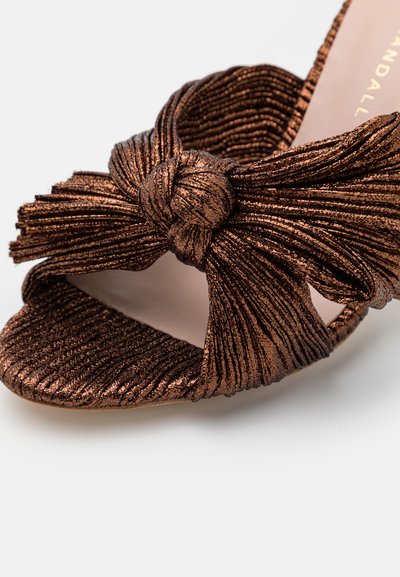 Loeffler Randall PENNY PLEATED KNOT MULE - Μιουλ με τακούνι - mocha