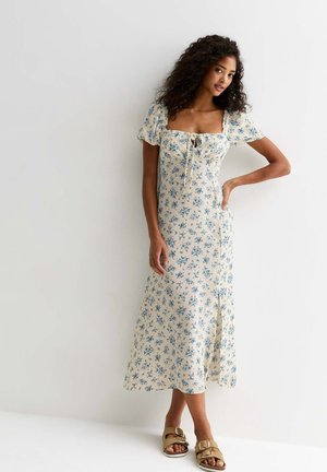 New Look FLORAL MILKMAID - Jurk - white pattern