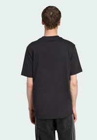 adidas Performance ADIDAS PERFORMANCE - AMG PETRONAS FORMULA ONE TEAM GEORGE RUSSELL  - T-shirts print - black
