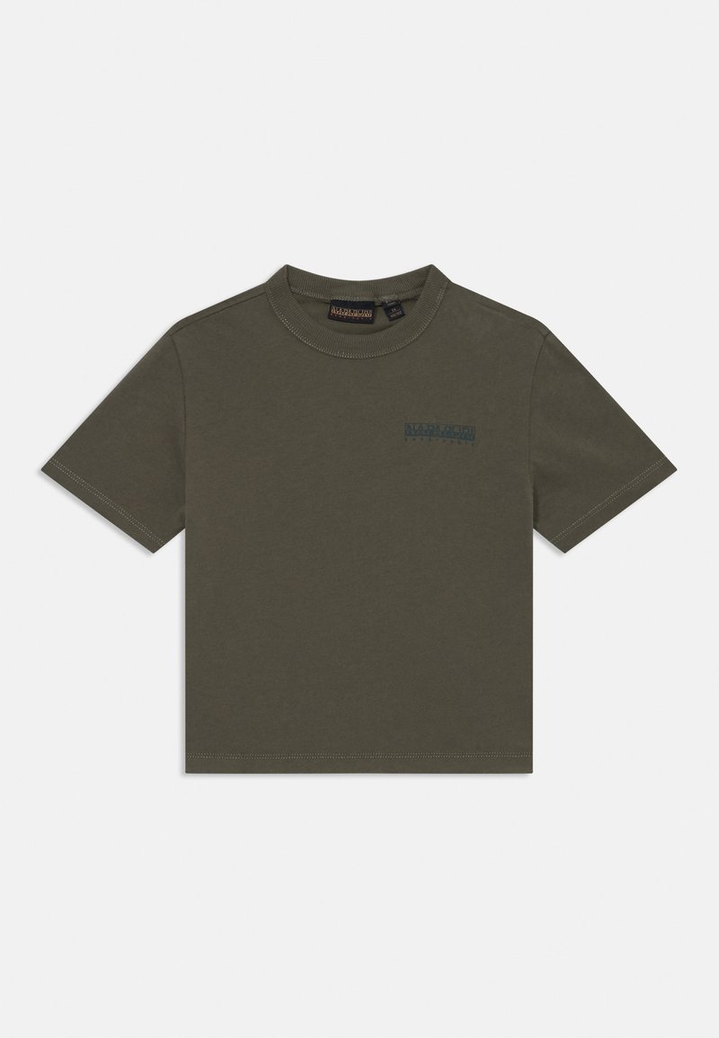 Olivengrønn bomulls t-skjorte med korte ermer, rund hals og frontlogo i en mørkere nyanse. Enkel design med rene linjer.