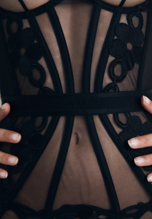 DAYSI BASQUE - Corset2