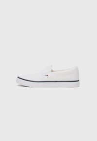 VULC CORE II - Tenisky - white