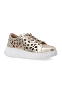 Metallisch goldene Sneaker mit einem ausgeschnittenen Blumenmuster, weißer strukturiertem Sohlen und Schnürverschluss. Fester Zehenkappen und gepolstertem Innenbereich.