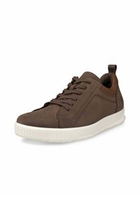 Baskets en cuir marron avec une texture lisse, design à lacets, bout renforcé et semelle en caoutchouc blanc avec une traction à motifs.