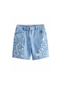 Shorts en denim de couleur bleu clair avec des détails déchirés. Présente une broderie florale multicolore sur le devant et un design classique à cinq poches.