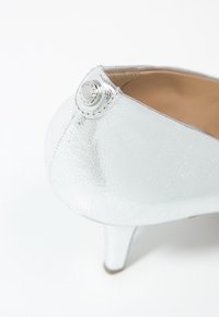 MICHAEL Michael Kors Escarpins - silver-coloured