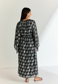 Next Společenské šaty - navy