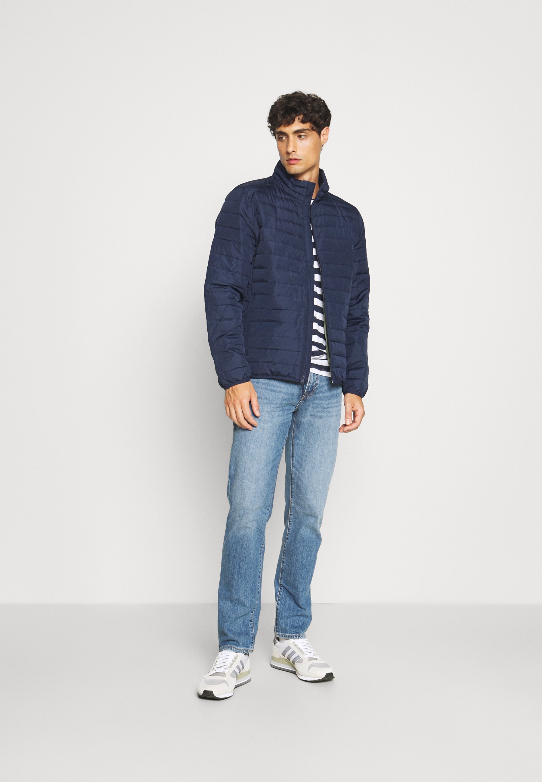 gap light jacket