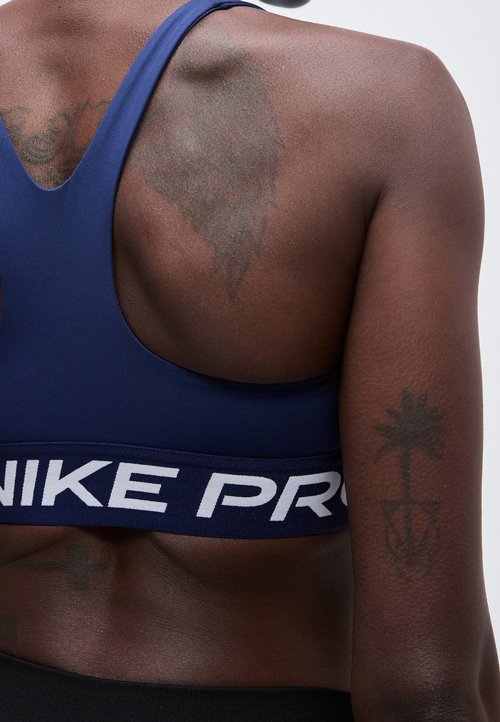 Nike Pro 365 — photo 6