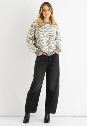 Jumper - grey
