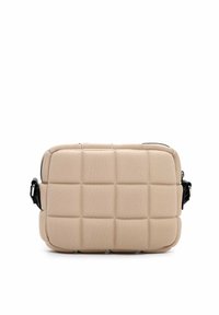 Borsa a tracolla imbottita beige con design trapuntato, cerniera nera e tracolla regolabile. Texture liscia, forma rettangolare, stile minimalista.