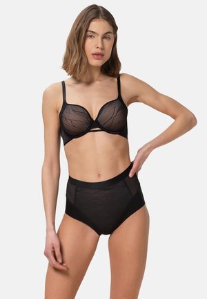 Schwarzer Spitzen-BH mit Bügel und Mesh-Akzenten, kombiniert mit einem hoch taillierten Slip mit strukturierten Einsätzen und einem glatten Bund.