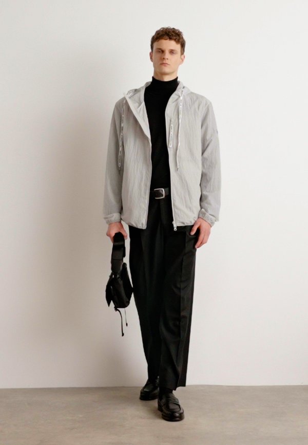 EXCHANGE HOODED JACKET - Summer jacket2