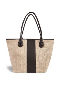 Sac tote en paille tissée avec une bande verticale en cuir noir et des accents. Il dispose de deux poignées en cuir et d'une forme structurée.