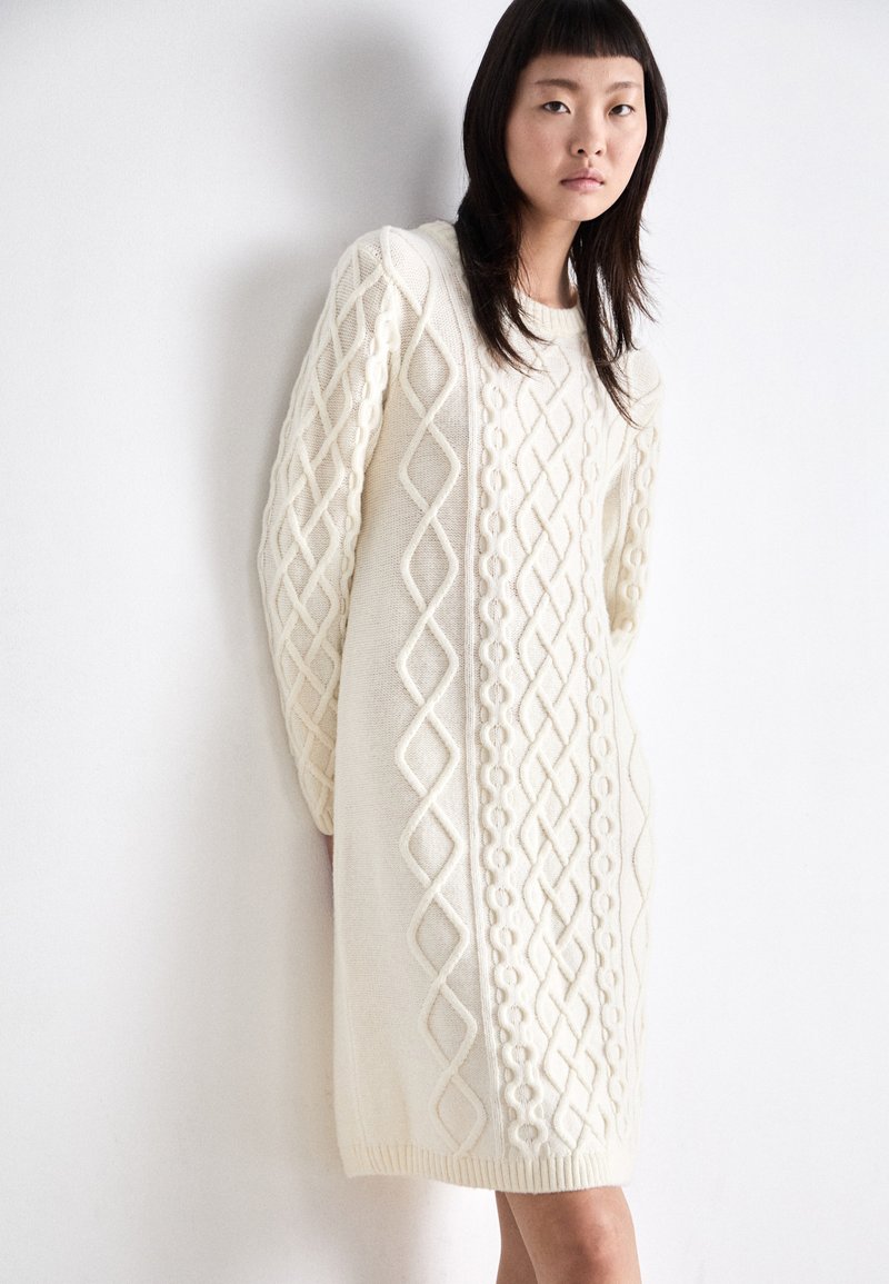 GANT CABLE CNECK DRESS - Jumper dress - cream/off-white - Zalando GANT CABLE CNECK DRESS - Jumper dress - cream/off-white - Zalando