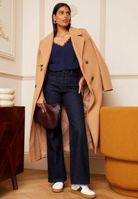 Love & Roses V BACK - REGULAR FIT - Blúzka - navy blue dobby