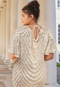 Lipsy Oblečenie na špeciálnu príležitosť - champagne gold