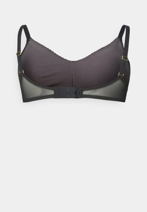 Soutien-gorge noir et gris avec des coques douces et rembourrées, des bretelles réglables et une fermeture au dos à crochets et yeux. Présente des panneaux en mesh transparent sur les côtés.