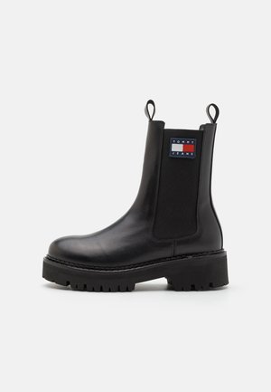 URBAN CHELSEA - Platåstøvletter - black