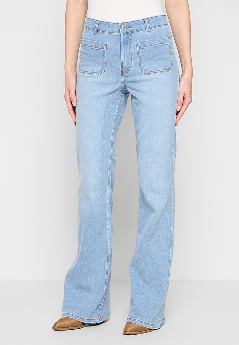 Vero Moda Flared Jeans lichtblauw