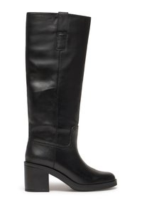 Bottes en cuir noir montantes jusqu'au genou avec un talon carré, une texture lisse et des détails de couture subtils sur le côté. Agrémentées d'une boucle en haut.