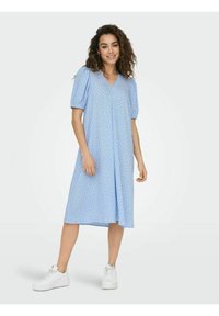 ONLY V-AUSSCHNITT - Dnevna haljina - cashmere blue