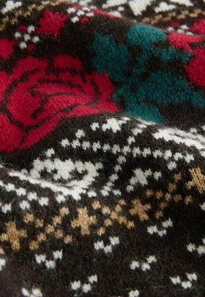 Textil tricotat cu un model floral în nuanțe de roșu și teal pe un fundal maro închis, având accente geometrice albe și bej. Textură moale.
