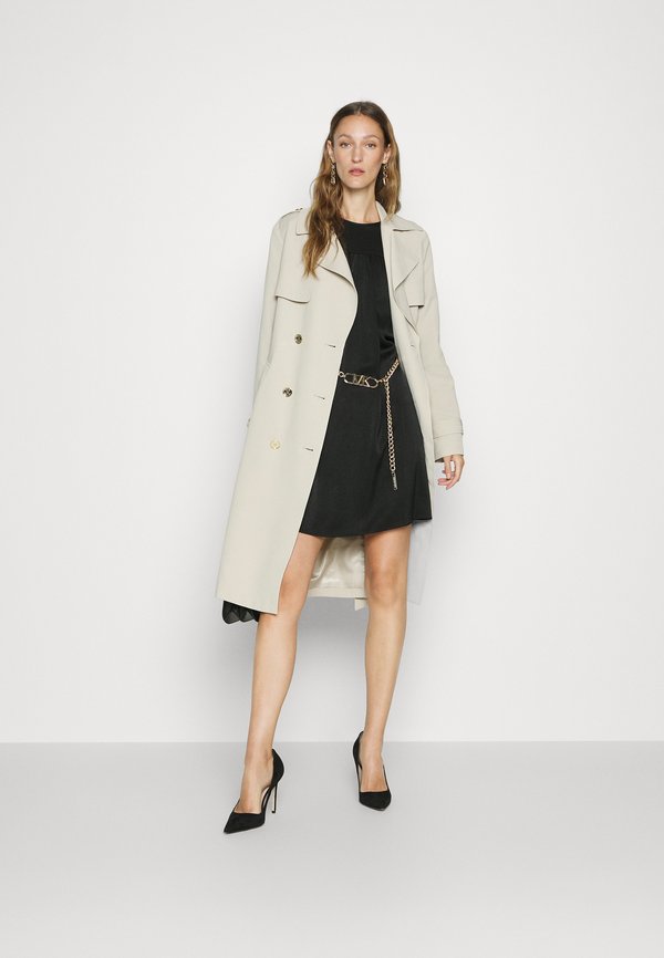 DRAPEY - Trenchcoat - dune3