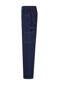 Pantalons en denim bleu marine avec une coupe droite, comprenant une poche arrière et une poche cargo sur le côté. Finitions en couture avec un fil contrastant.