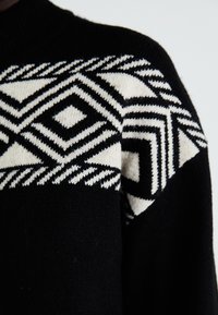 ONLY ONLVICTORIA - Trui - black/pumice stone