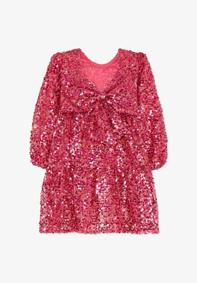 Abito rosa con paillettes, maniche lunghe, scollo a V e dettaglio con fiocco sul davanti. Sillhouette svasata con texture a strati. Superficie lucida e riflettente.