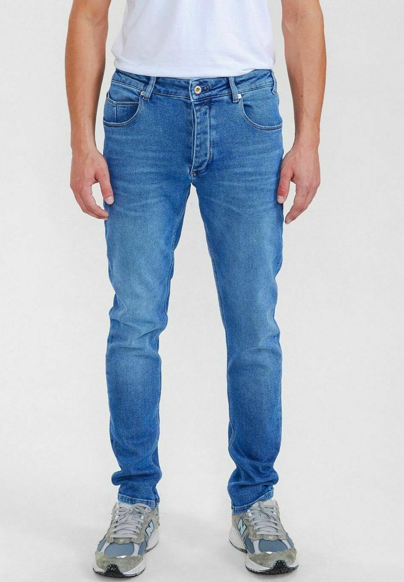 Gabba REY K3868 - Slim fit jeans - denim wash/blauw denim/bluedenim